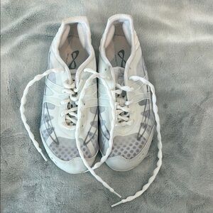 NFINITY White  Women's Cheer Sneakers